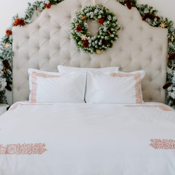 Lenjerie de pat, cu broderie Model 4, auriu